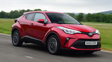 Toyota C-HR - front